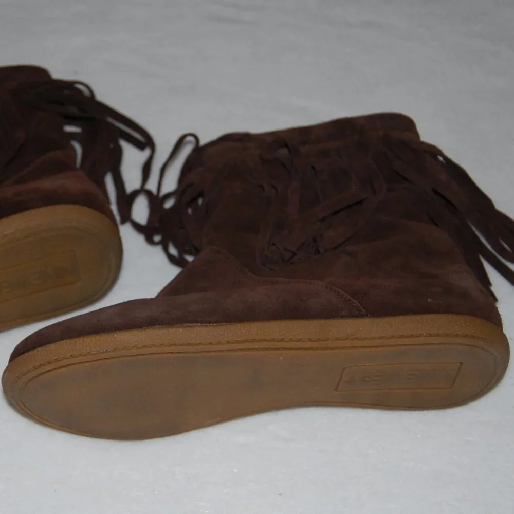 Nine West Genuine Leather Suede Fringe Boots, US 8M, Fur Lined, Chocolate Brown